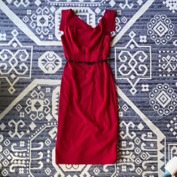 Black halo Jackie O Belted Dress in red - Picture 2 of 11